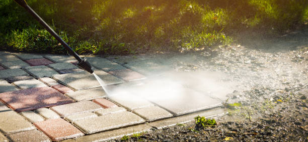 Best Pool Deck Cleaning  in Lake Brownwood, TX